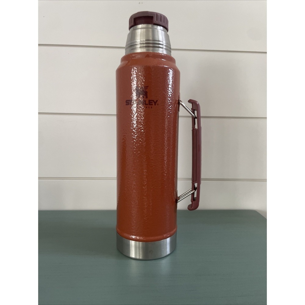 Stanley Classic Legendary Vacuum Bottle Rust Color 1.1 Qt  Thermos Steel